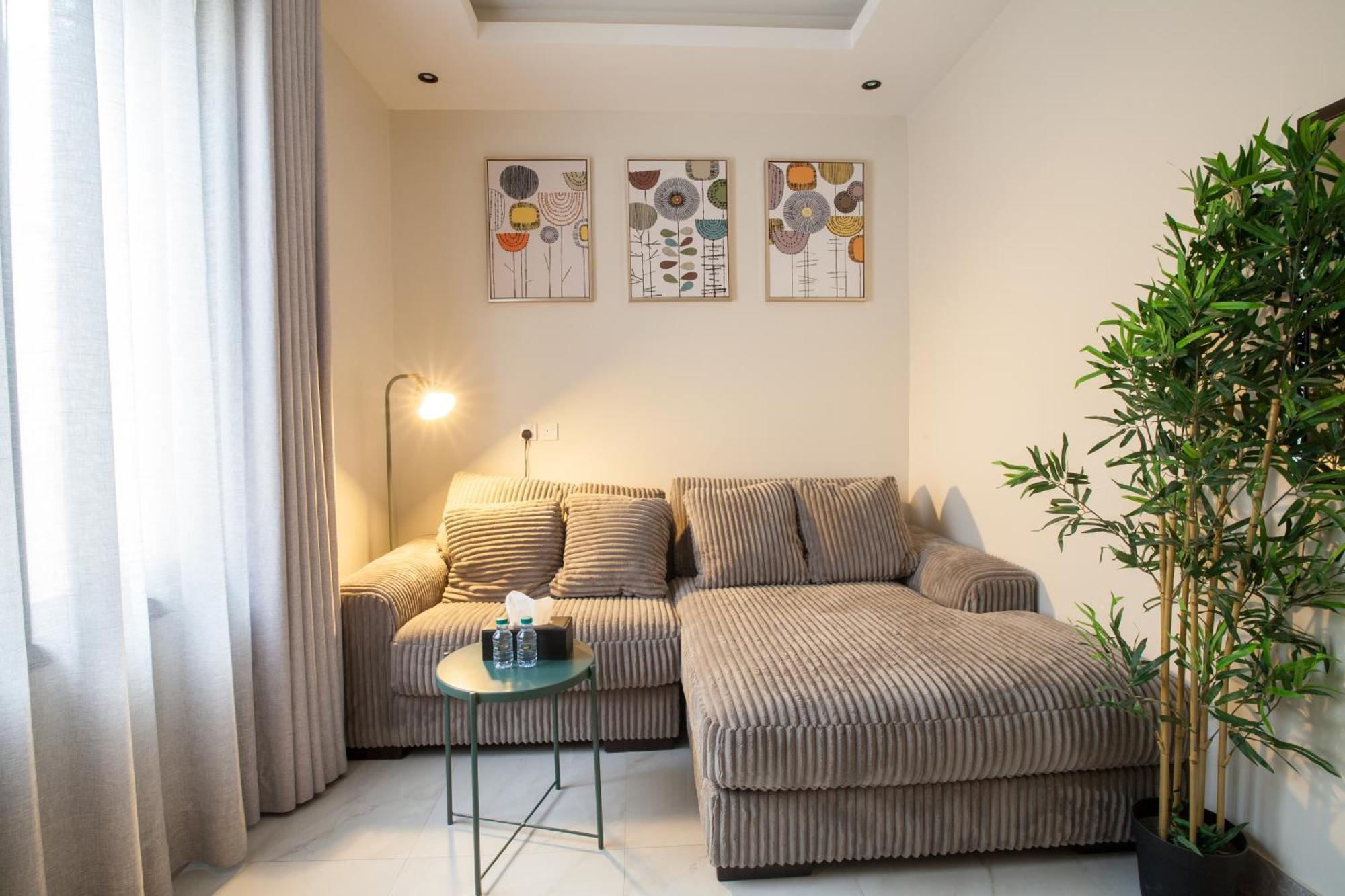Luxury One-bedroom Alrimal-4 * Riyadh